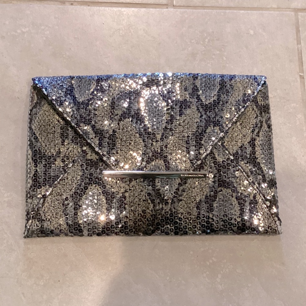 BCBG MAXAZARI SEQUIN SNAKE SKIN CLUTCH PURSE GOLD HARDWARE